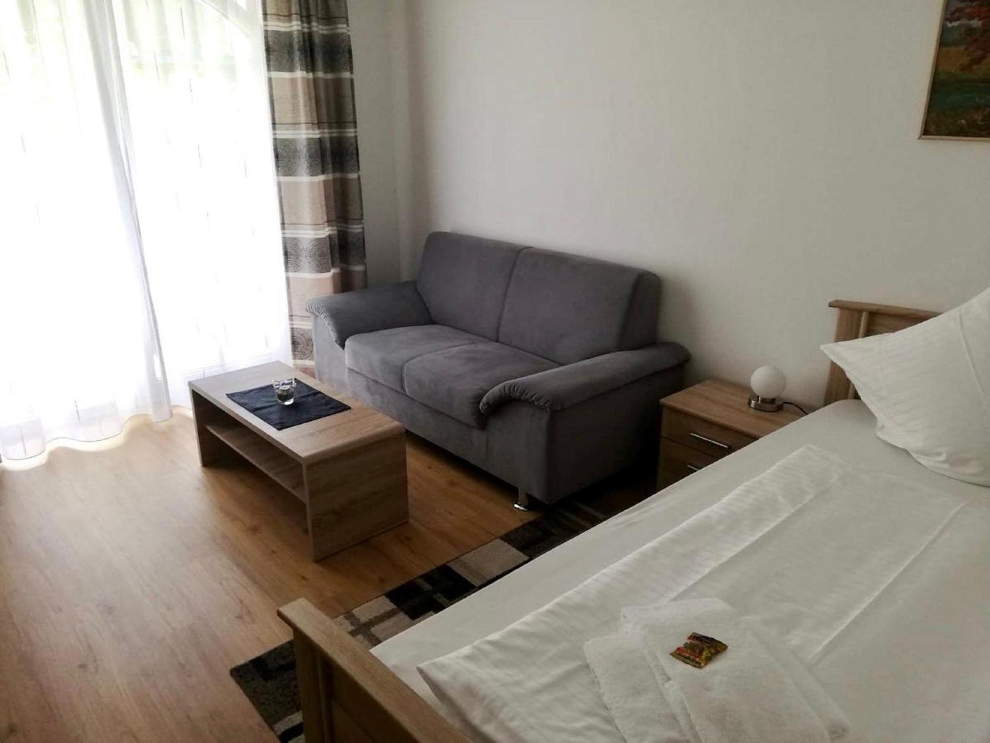 Ferienappartements-Grolik Im Aparthotel Zum Gutshof Hohenwarth Ngoại thất bức ảnh